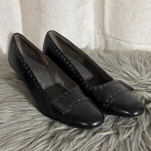 Vintage 60s Florsheim Black Women's Loafers